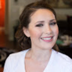 Meet your Posher, Hollie